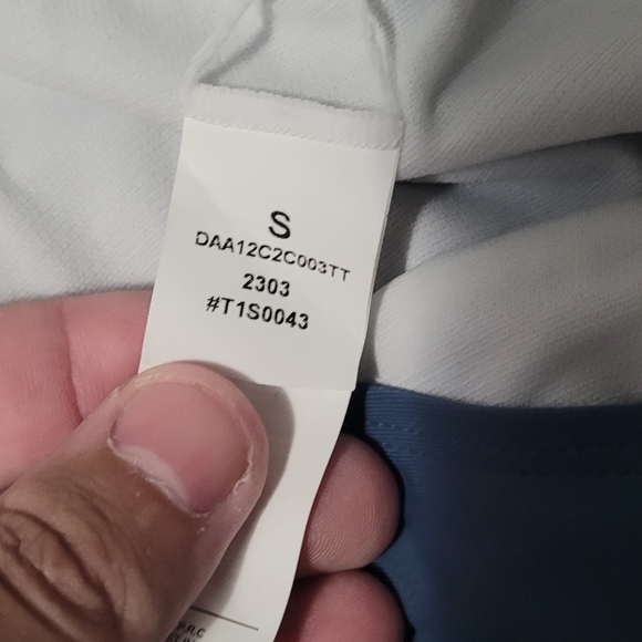 Bikini - Picture 3 of 3